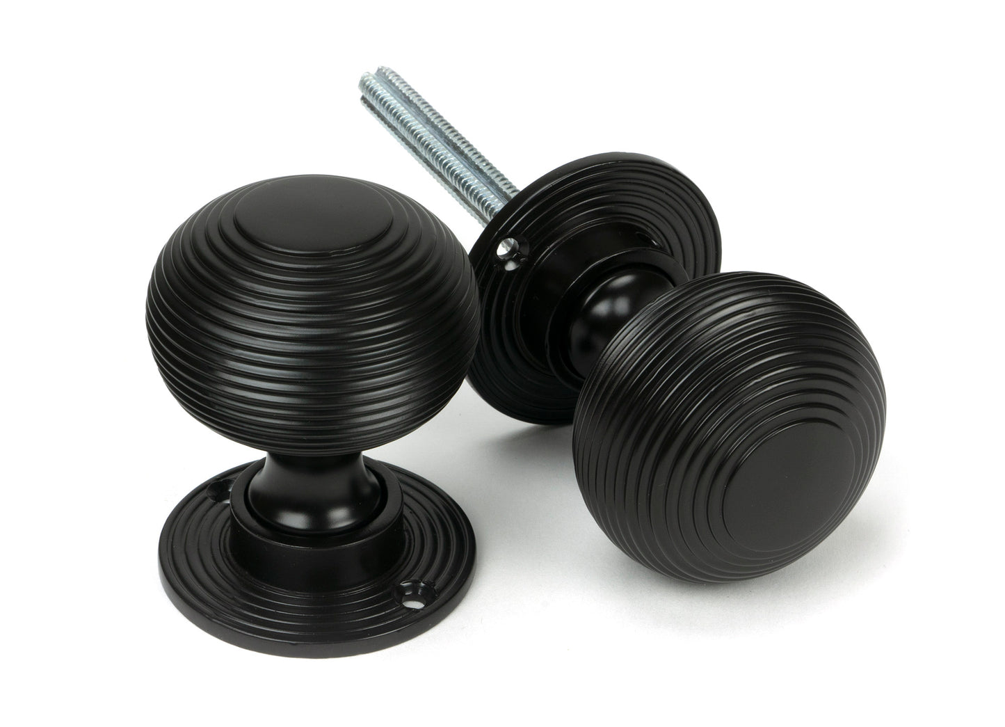 Matt Black Heavy Beehive Mortice/Rim Knob Set